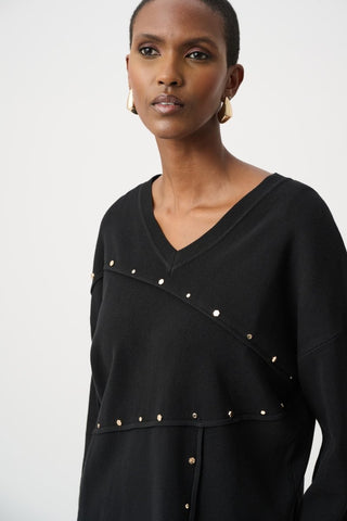 Asymmetric sweater with metal stud detail - Dresses Boutique B.V.