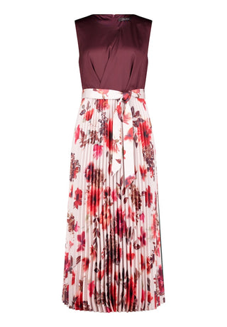 Blanedress_PatchDarkRed_Cream_1