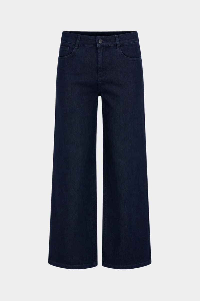 Wide leg