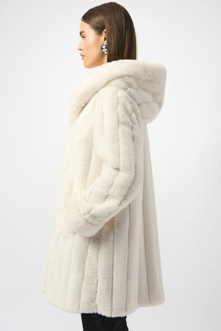 Farah coat Vanilla - Dresses Boutique B.V.