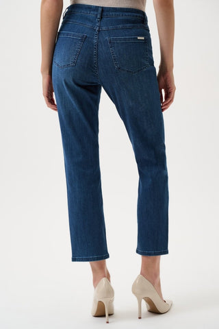 Gia - Classic Slim Fit Stretch Jeans Denim Medium Blue - Dresses Boutique B.V.