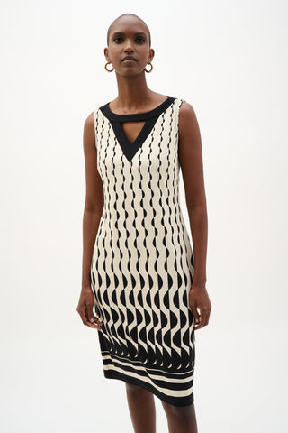 SilkyKnitGeometricPrintSheathDress_Beige_Black_4