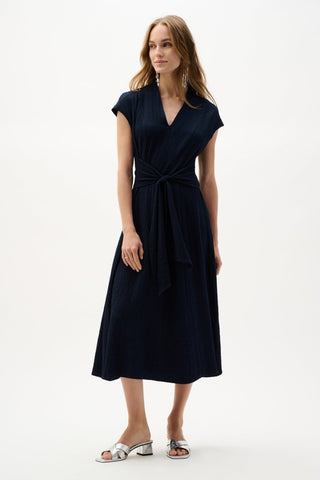 Woven seersucker fit and flare dress - Dresses Boutique B.V.